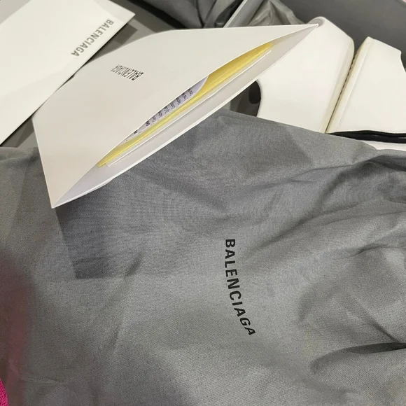 Balenciaga Chunky slide Rubber/Logo Authentic. Two summer used. - Picture 6 of 8